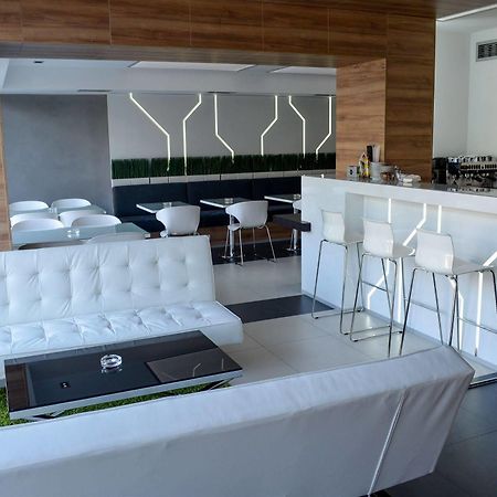 Apartments Good Night Ниш Екстер'єр фото