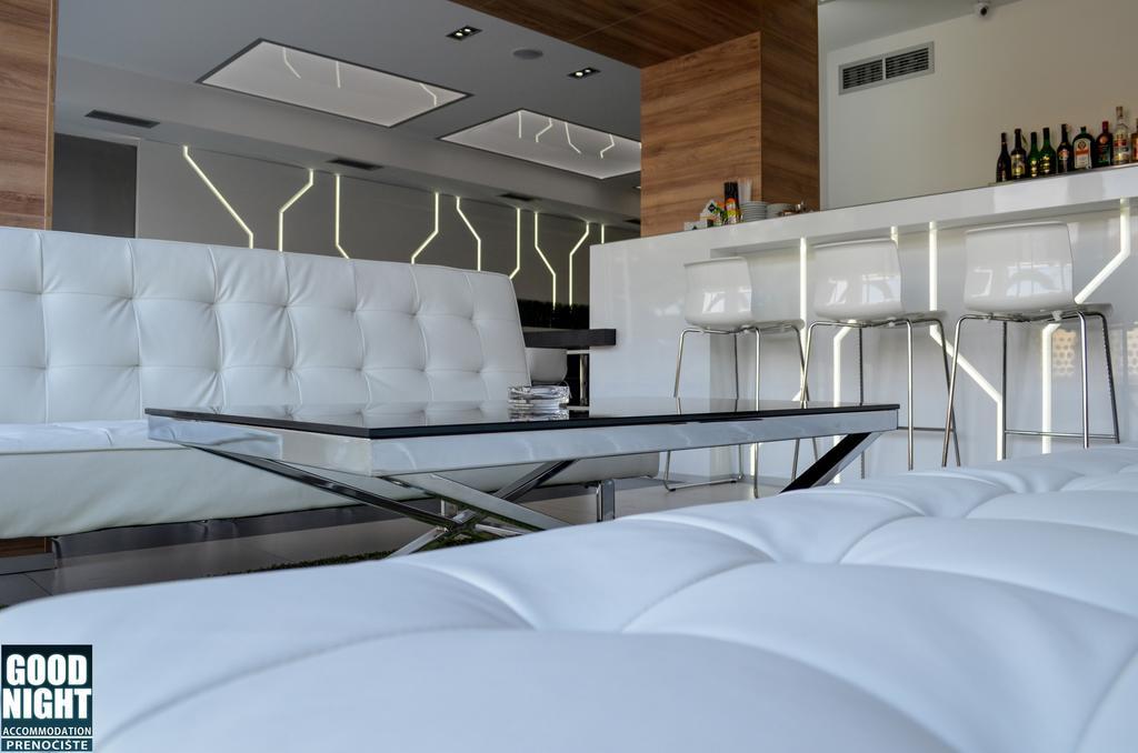 Apartments Good Night Ниш Екстер'єр фото