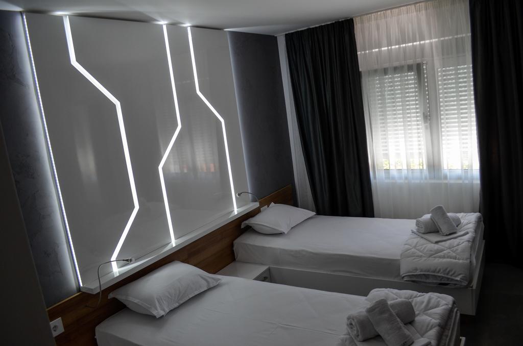 Apartments Good Night Ниш Екстер'єр фото