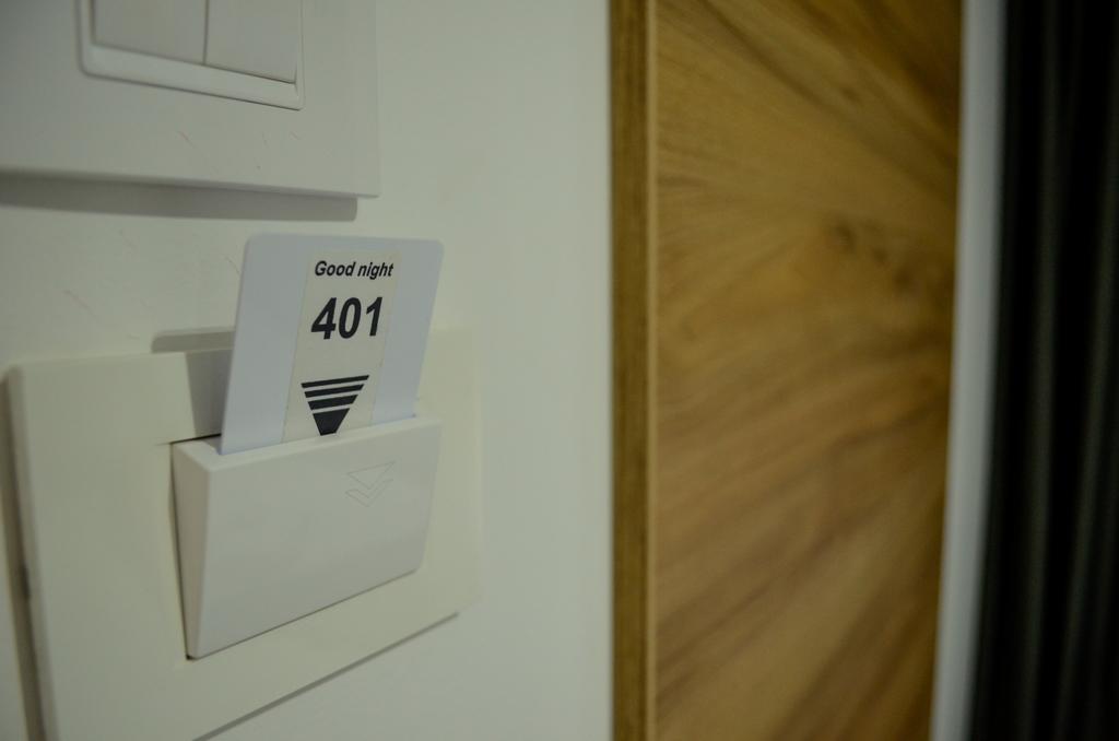 Apartments Good Night Ниш Екстер'єр фото