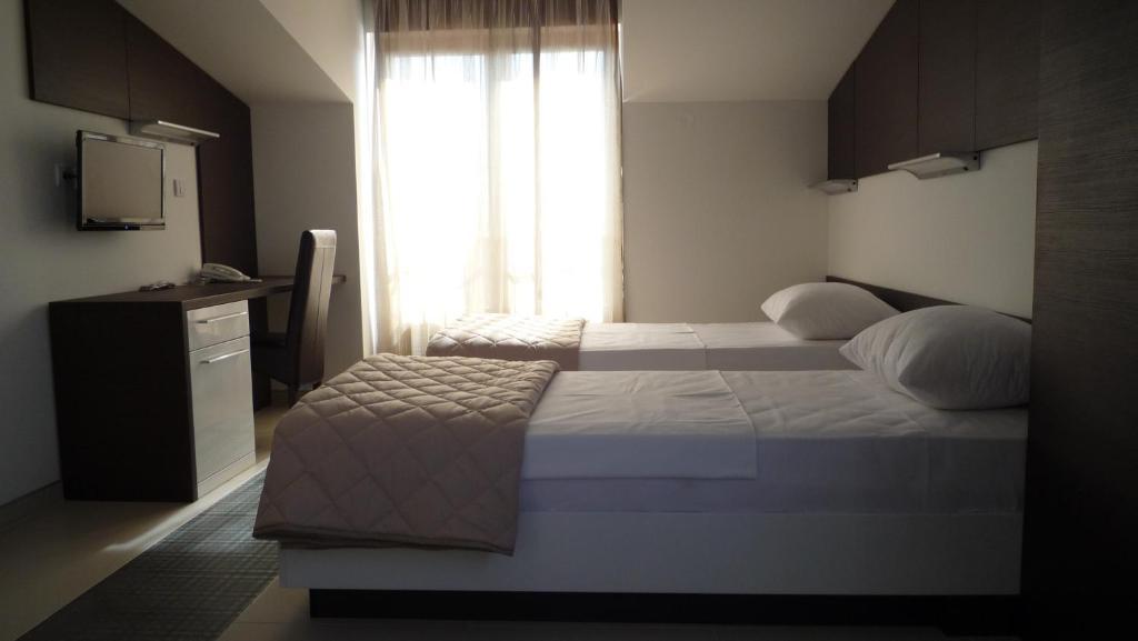 Apartments Good Night Ниш Номер фото
