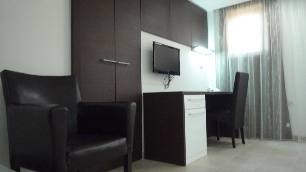 Apartments Good Night Ниш Екстер'єр фото
