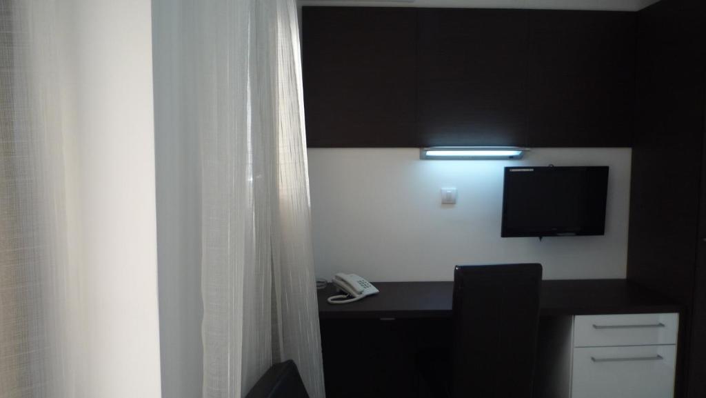 Apartments Good Night Ниш Екстер'єр фото